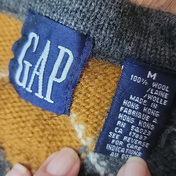 Vintage Wool Argyle Cardigan - Picture 7 of 11